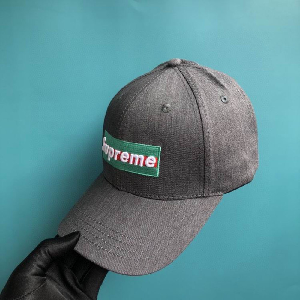 S*p*e hat